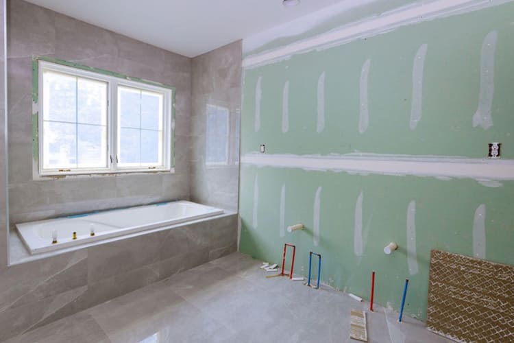Is Living in My Home During a Bathroom Renovation Difficult?